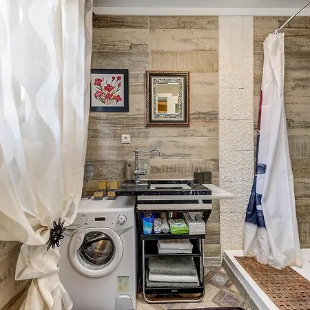 Kordelliya Garden アパート